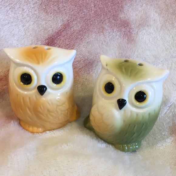 Owl Salt & Pepper Shaker Set of Two NWT ceramic - Picture 3 of 9